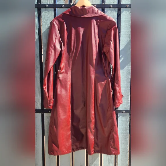 Vintage Wine Red Womens Medium Trench Coat ( No Belt ) - Picture 2 of 8